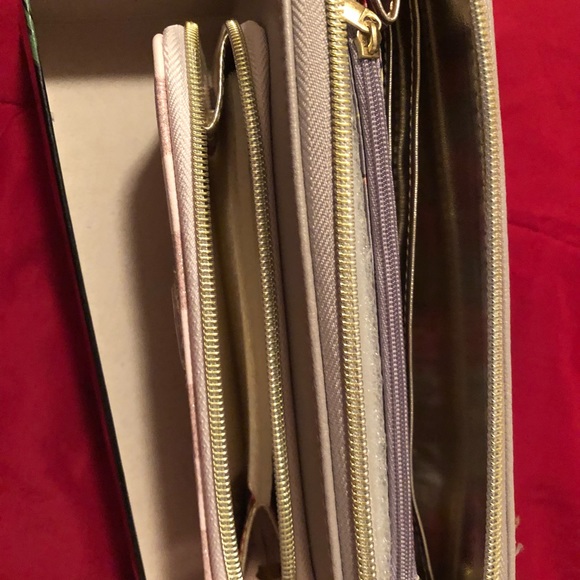 Wallet - Picture 3 of 6